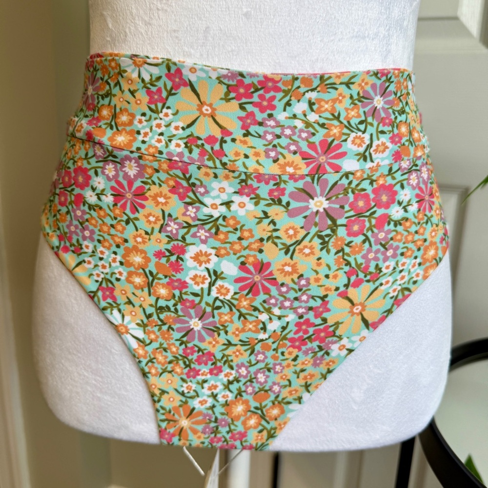 Kulani Kinis Zali Floral High Waist Bikini - Picture 11 of 16